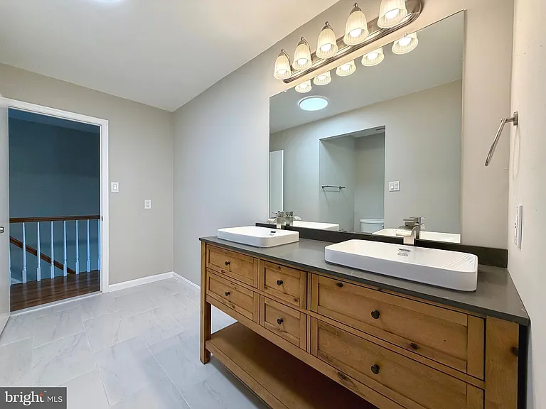 9106 Jones Mill Rd — Photo 13