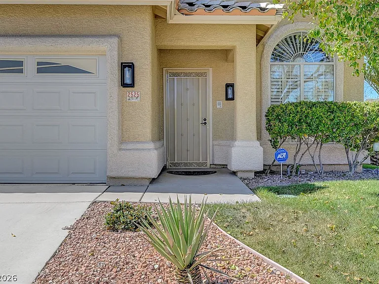 2525 Huber Heights Dr — Photo 5