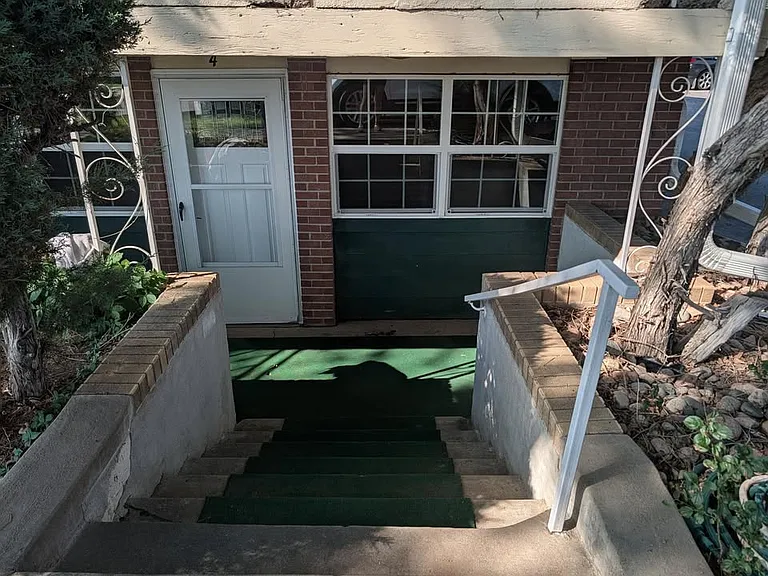 E Yale Ave — Photo 1