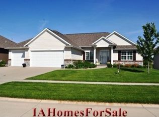 3240 Newcastle Rd, Marion, IA 52302