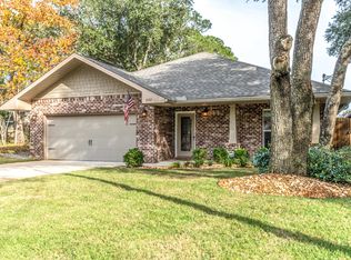 2161 Bayshore Dr, Niceville, FL 32578