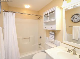 163 W 6th St #C, South Boston, MA 02127