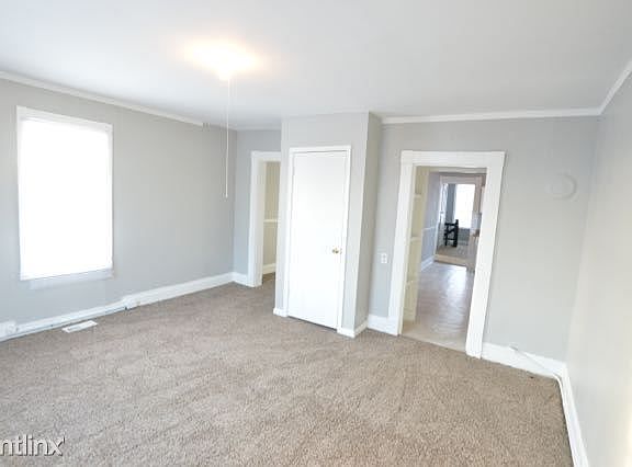 4th image of 450 Shelby St APT 2