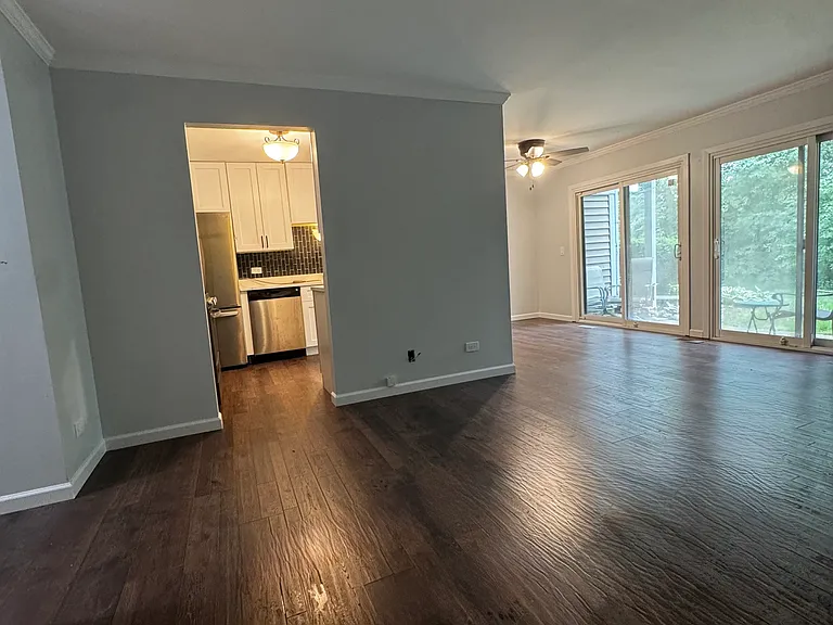 Sandhurst Ct — Photo 12