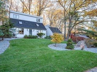 45 High Rock Rd, North Attleboro, MA 02760