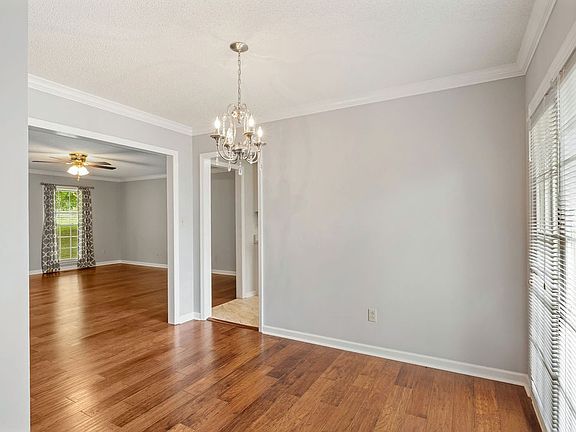 5th image of 1684 Spring Place Rd