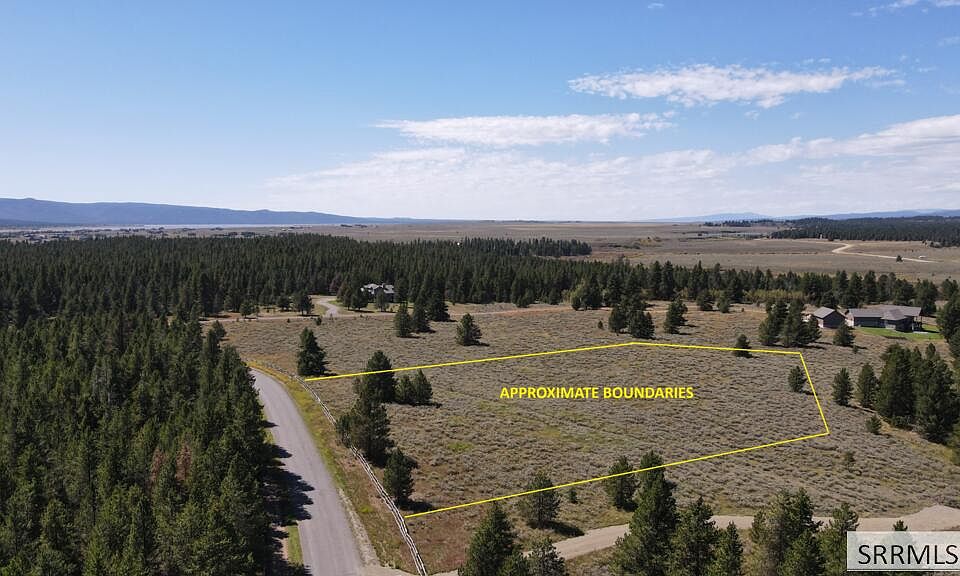 1st image of 3935 Cowan Rd