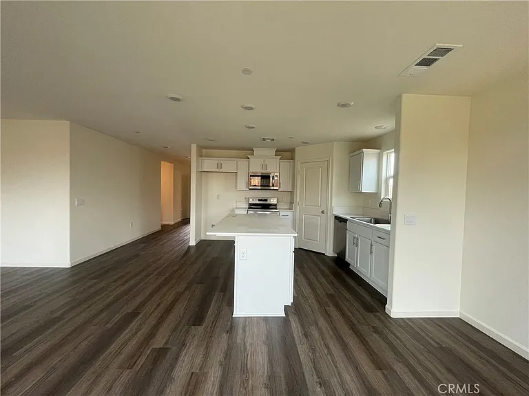 8824 Scintilla Ave — Photo 11