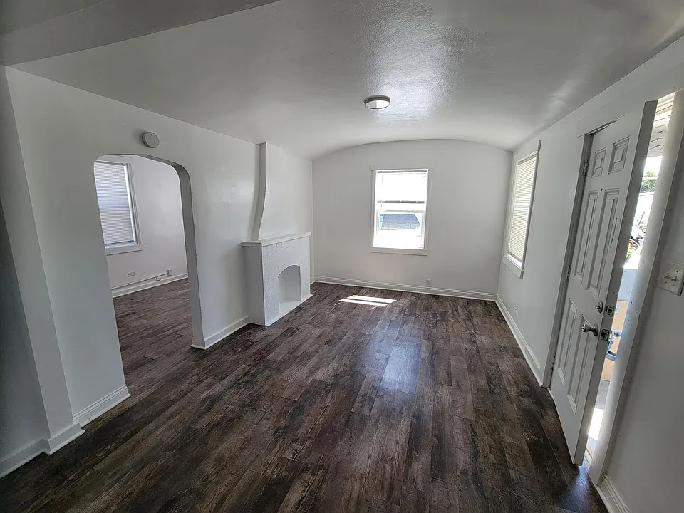 750 Creek Top St