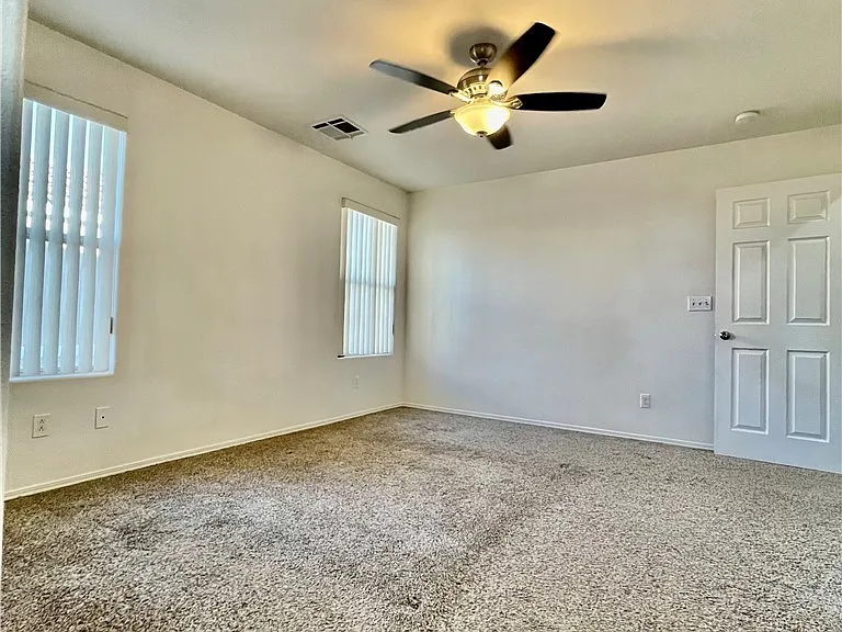 11901 Fairfax Ridge St — Photo 32