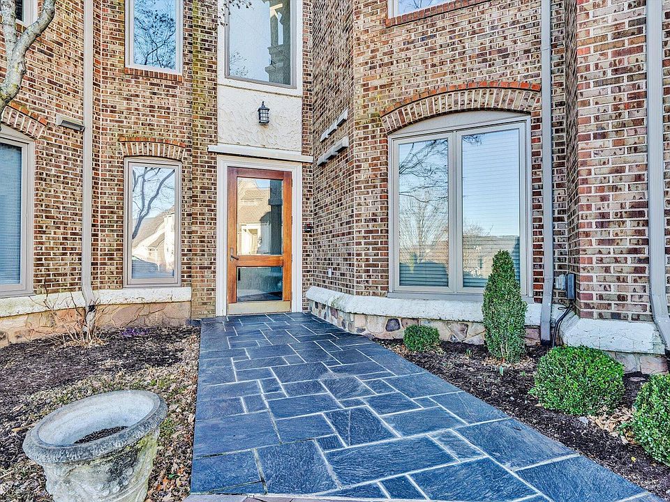 5052 Hunting Hills Sq, Roanoke, VA 24018 Zillow