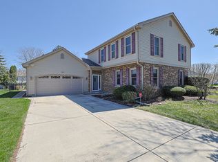 229 Tudor Ln, Schaumburg, IL