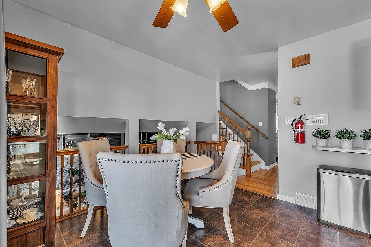 3 bed, 1.5 bath, 1528 sqft, $1,750 — Photo 3