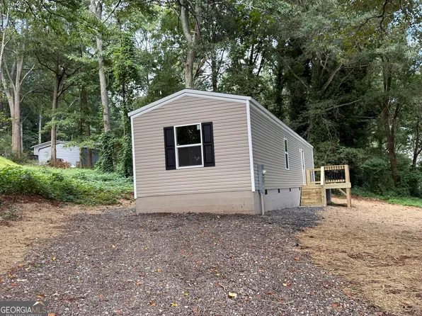 2224 Old Scenic Dr, Villa Rica, GA 30180