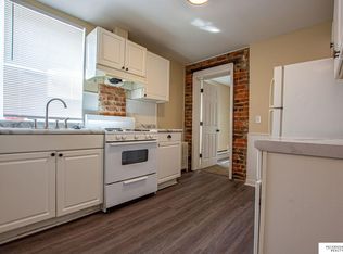 1944 S 10th St APT 4, Omaha, NE 68108