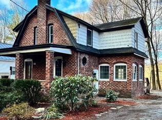 33 Beechmont St, Claremont, NH 03743