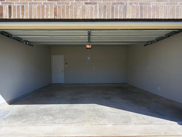 989 Marquis Dr — Photo 22