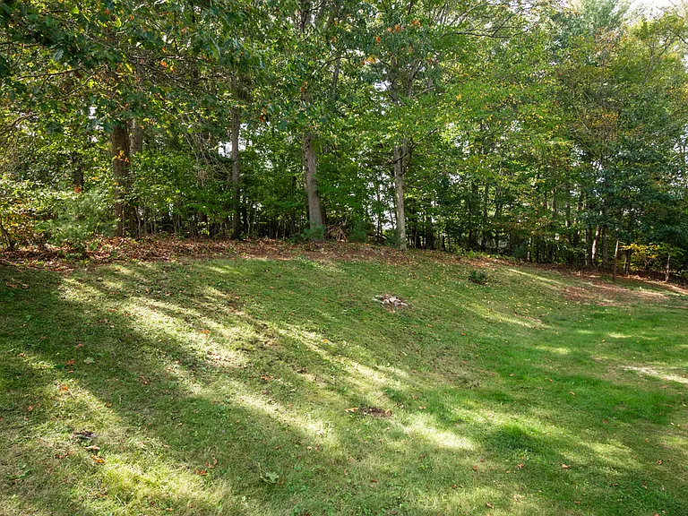 215 Blue Hill Dr — Photo 34