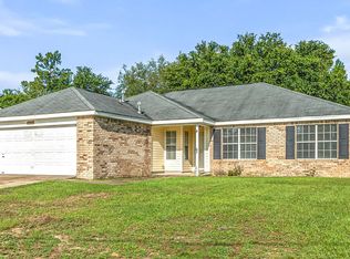 4702 Connor Dr, Crestview, FL 32539