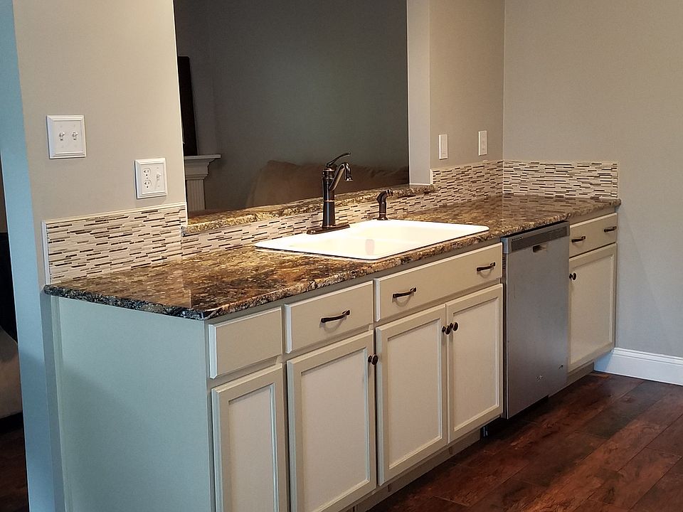 Granite and recessed lights