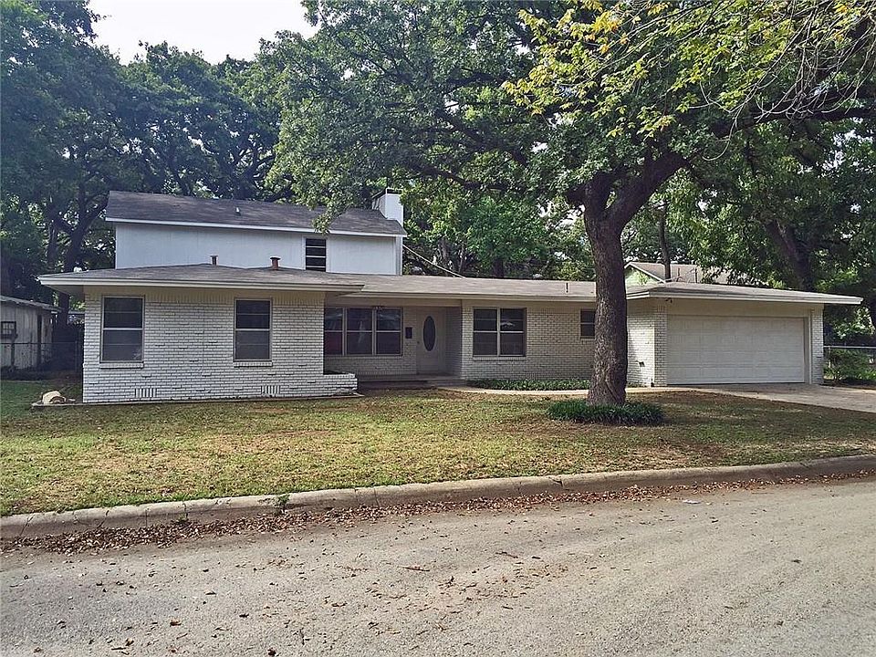 1st image of 1851 Eastridge Dr