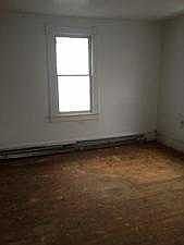 4th image of 403 Northumberland St