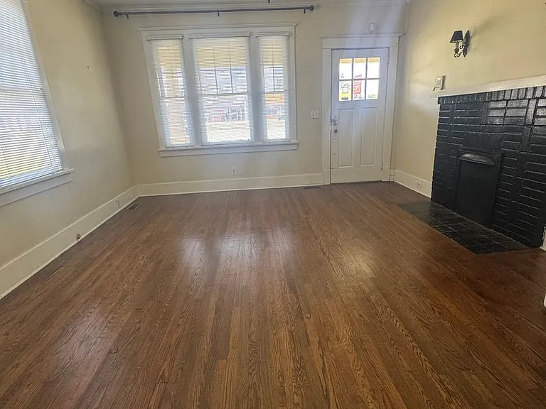 1804 Central Ave — Photo 7