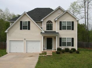 575 Carlton Dr, Palmetto, GA 30268