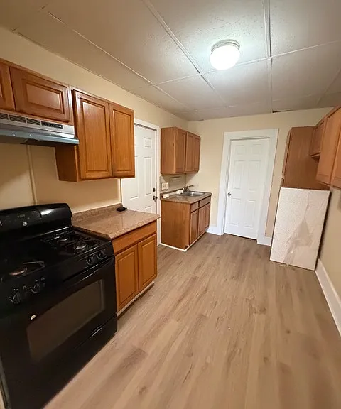 517 N Salina St #2 — Photo 3