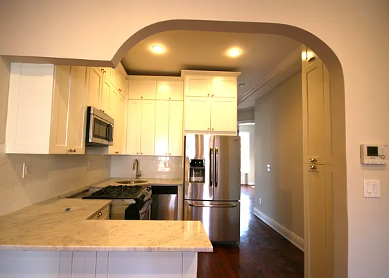 Rented by Rental Solutions Inc | media 31