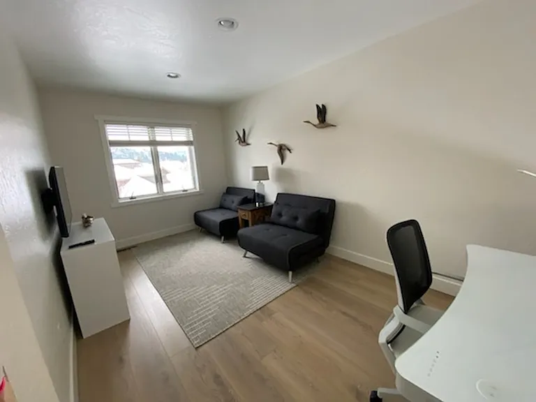 2048 Marina Ct — Photo 11