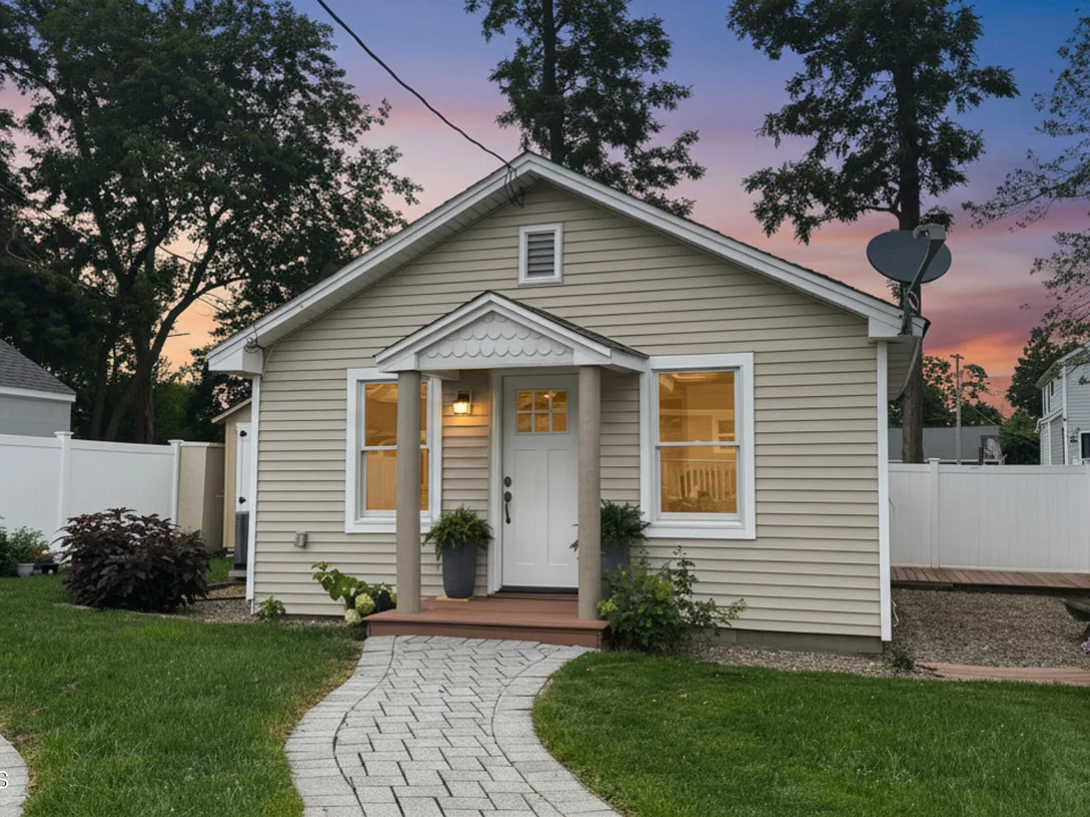 1 bed, $2,200 — Photo 1