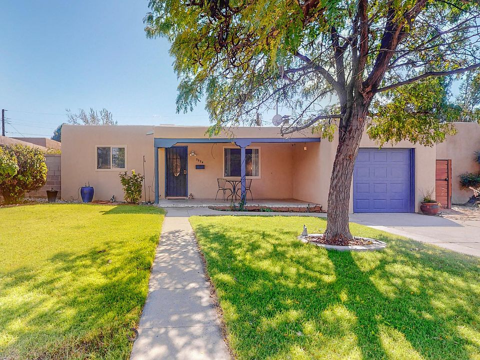 1st image of 3024 Delano Pl NE