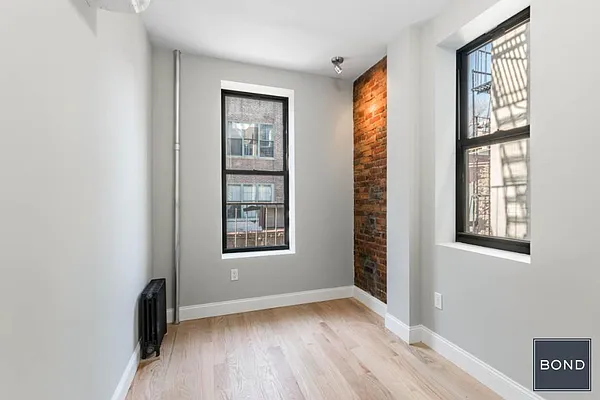 Rented by Bond New York | media 8