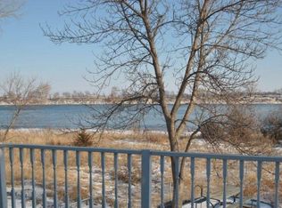 2507 Moonlight Dr, Yankton, SD 57078