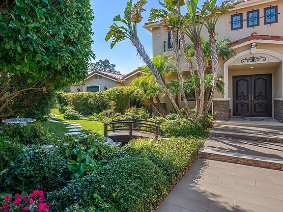 3rd image of 6404 Avenida Wilfredo
