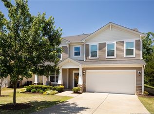906 Merchants Ct, Sanford, NC 27330