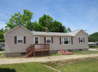 17 Union St, Gorham, NH 03581