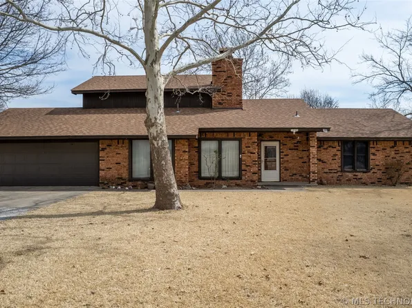 10982 Ada Ln, Marietta, OK 73448