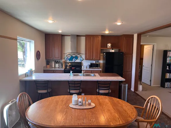 49 Luna Valley Dr, Luna, NM 87824