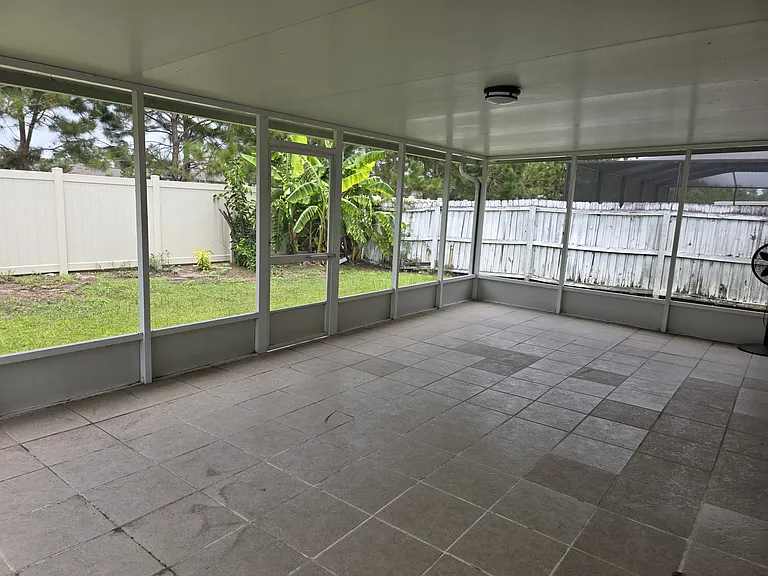 30203 Rattana Ct — Photo 18
