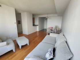 8 Hillcrest Ave