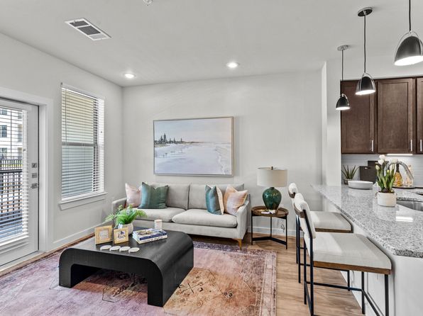 Arden at Kohlers Crossing | 19500 Interstate Highway 35, Kyle, TX