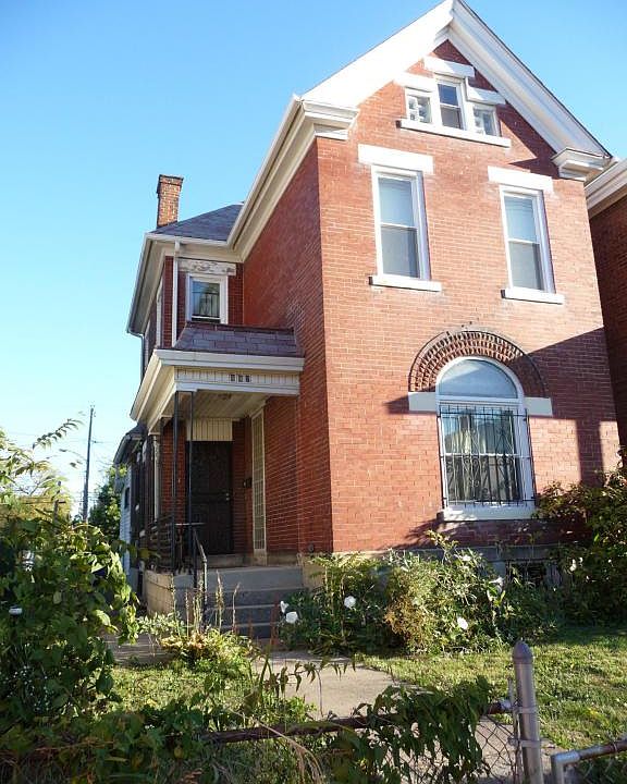 1st image of 882 E Livingston Ave