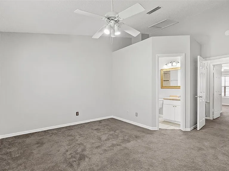 5709 Dalden Dr — Photo 28