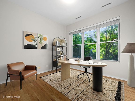 5th image of 2644 W Leland Ave APT 2