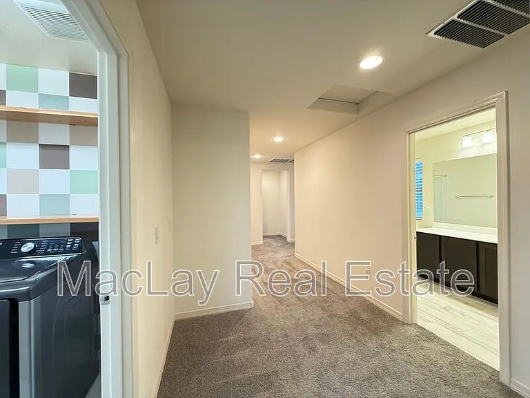 1708 S 83rd Way — Photo 12