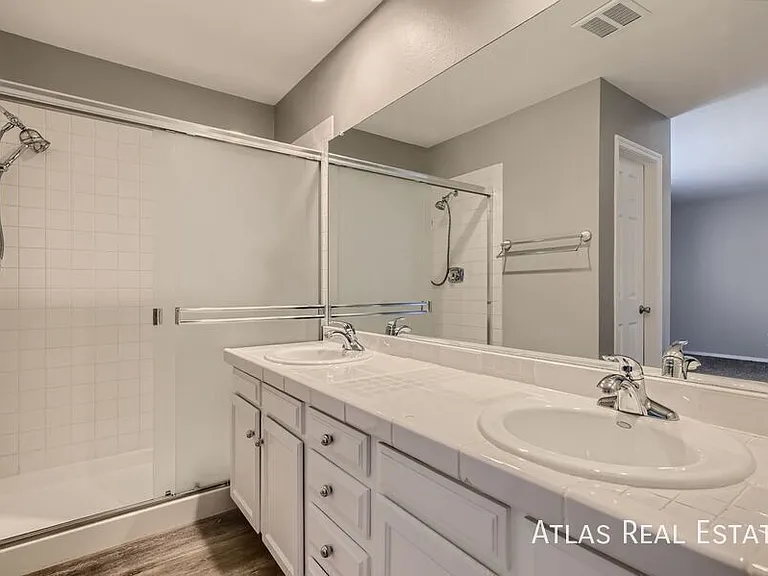 8257 S Locust St — Photo 7