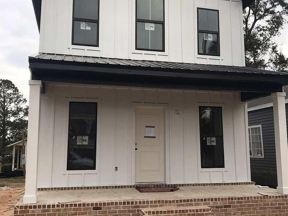 1st image of 422 N C St