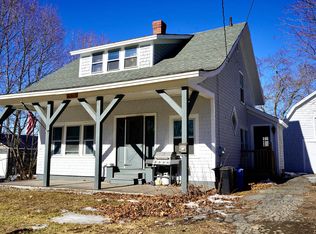 56 Park St, Dexter, ME 04930